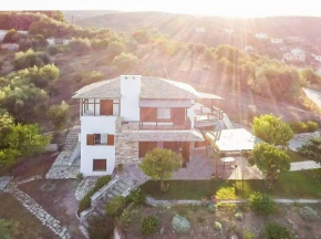Seaside House with view over Pagasitikos, Afetes